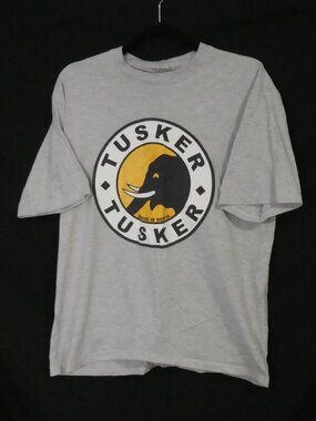 Vintage Tusker Lager Beer Elephant Graphic Tee Grey - P2P 20.5 inches measured